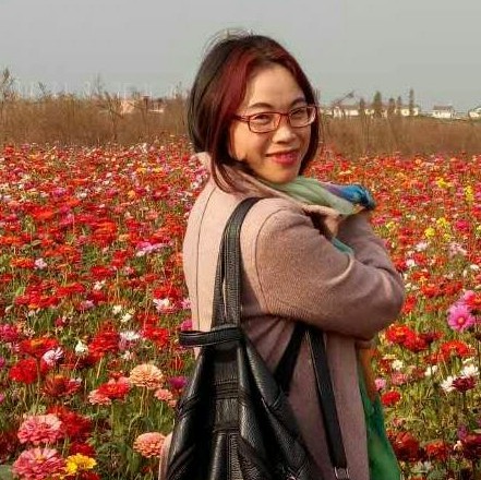 风凌乱了我的发的照片