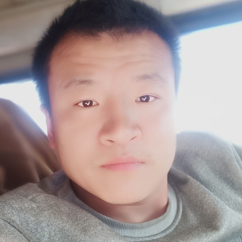 伤害你的人是谁的照片