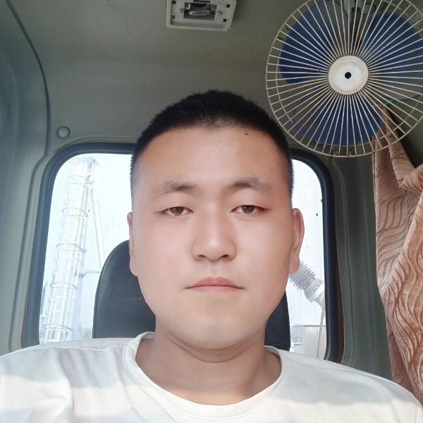 体贴深拥金针菇的照片