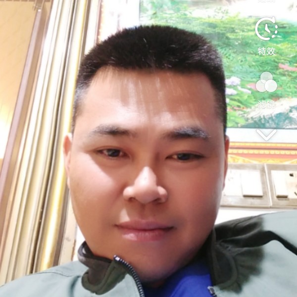 数据线魁梧阿荣的照片