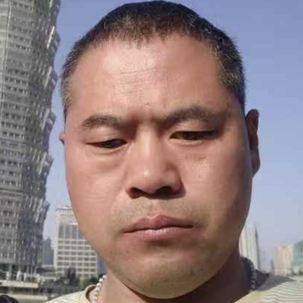 罗煅炼的照片