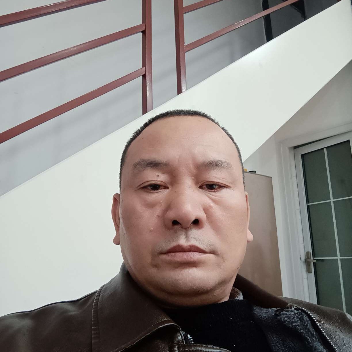 坚强的靠山的照片