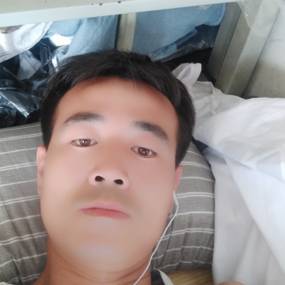 奇奇爱耍帅的照片