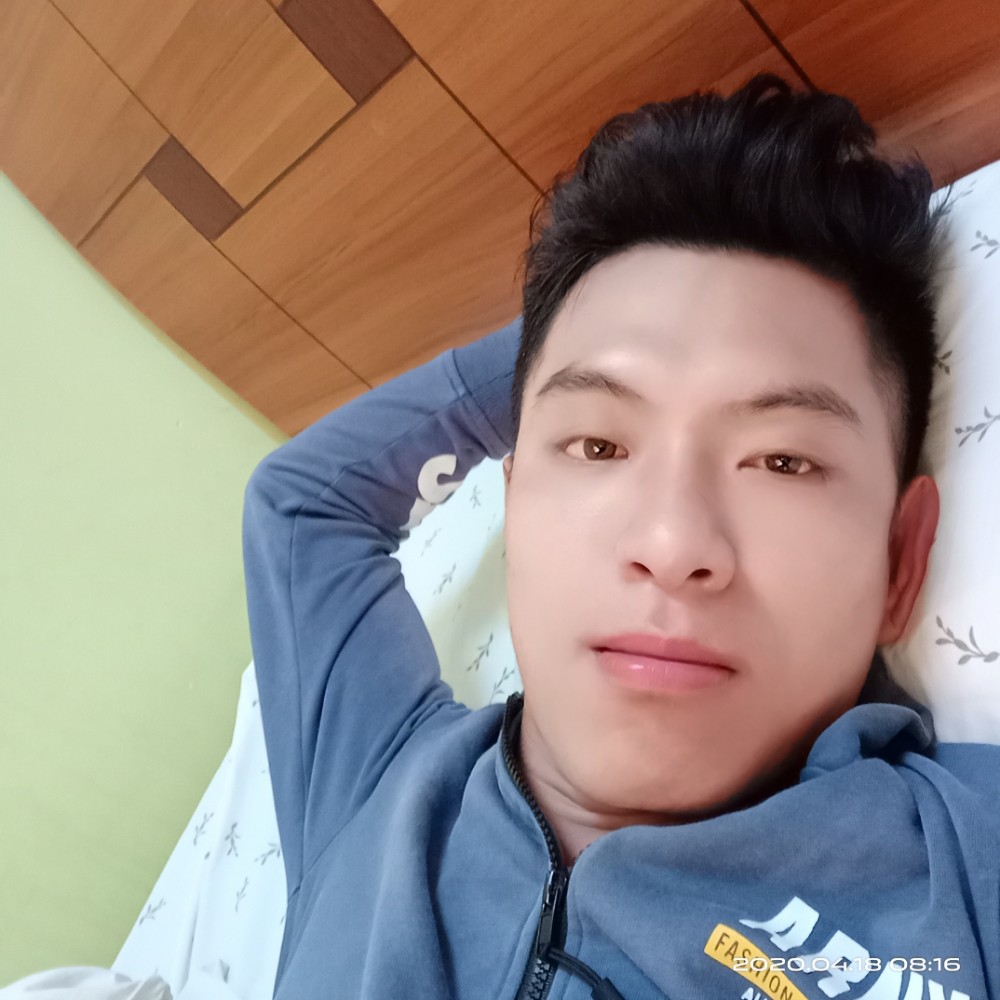 吴琳琳的照片