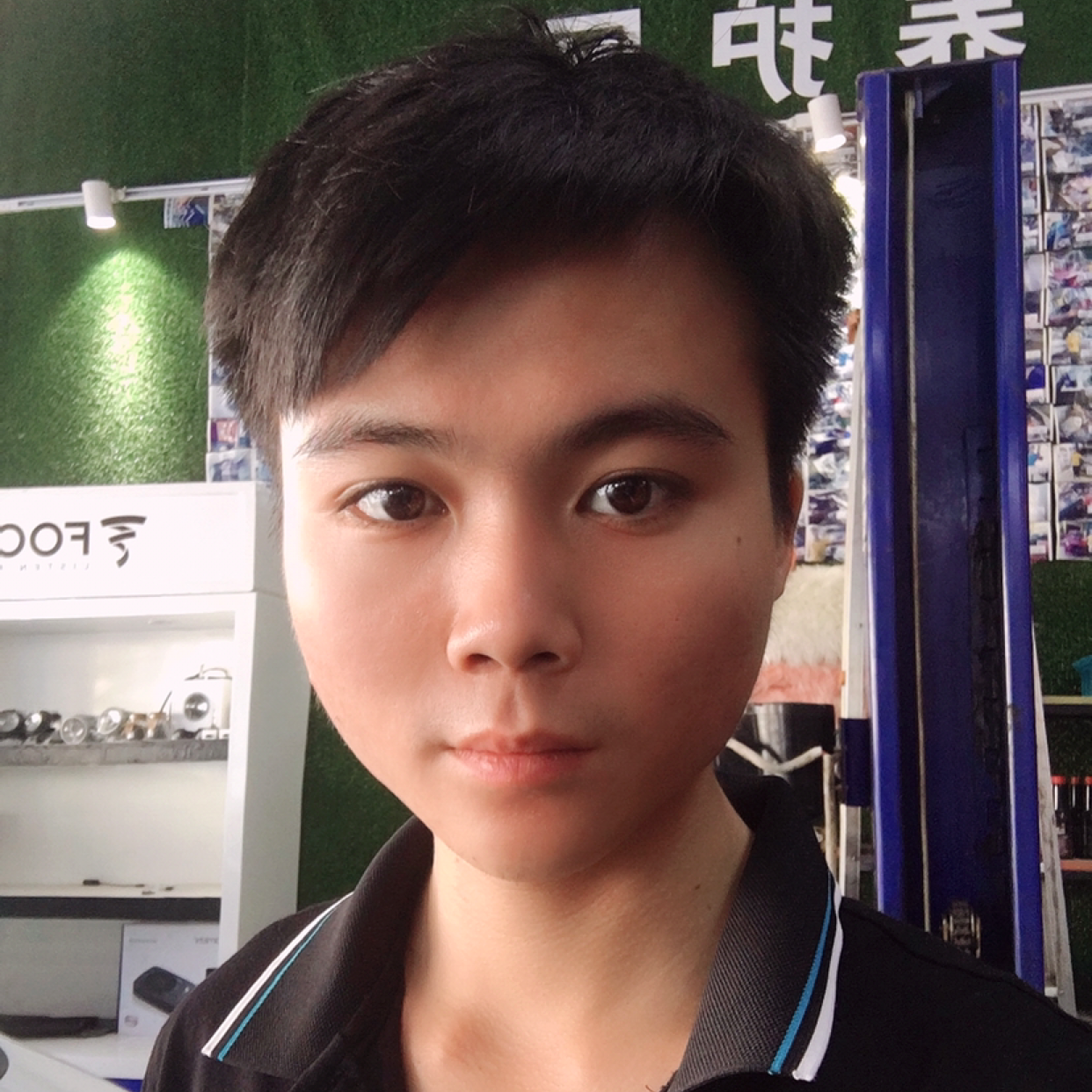 先生姓黄的照片