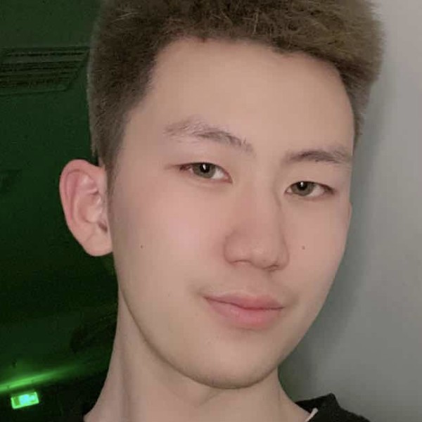 路星辰的照片