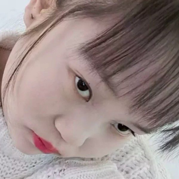 俏皮拾忆黑米的照片