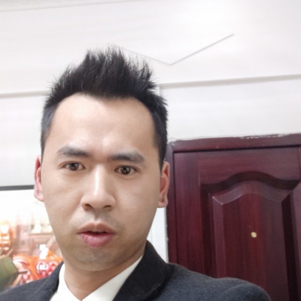 天寂爱恋透彻的照片