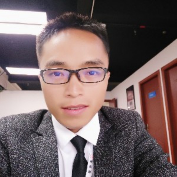 山水苗条的照片