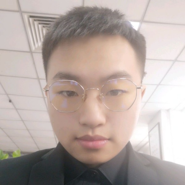殷勤浅吻汉堡的照片