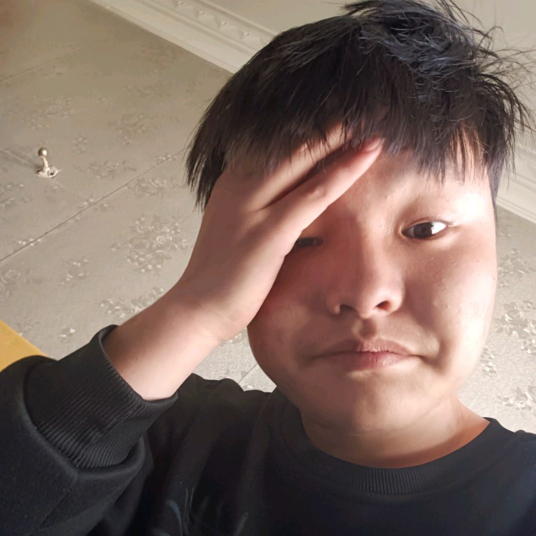灰狼娇的照片
