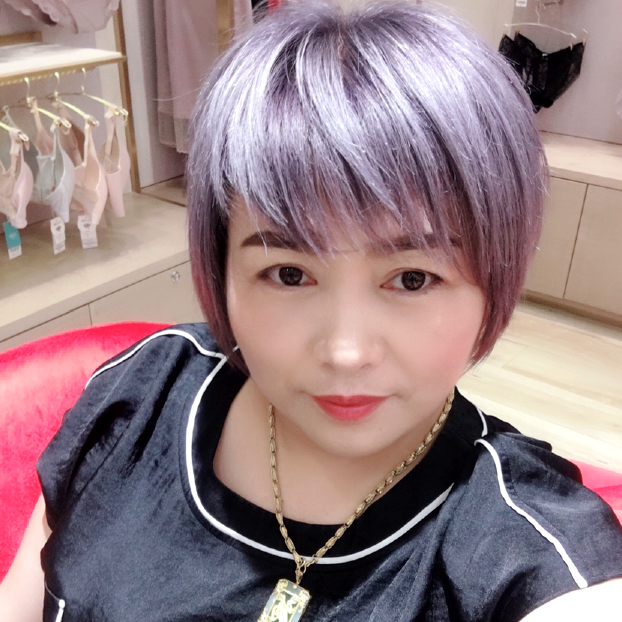 喜悦回眸旧颜的照片