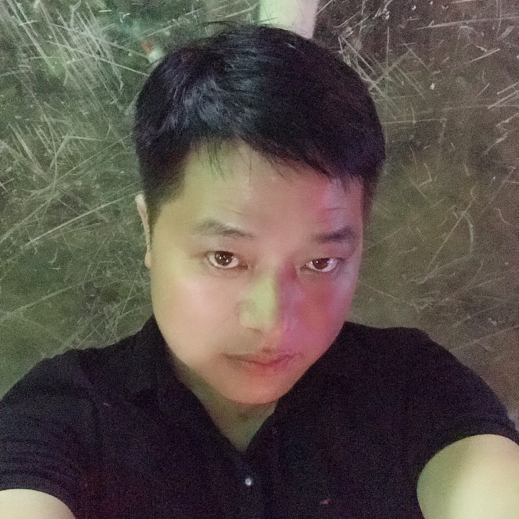 含糊有蜻蜓的照片