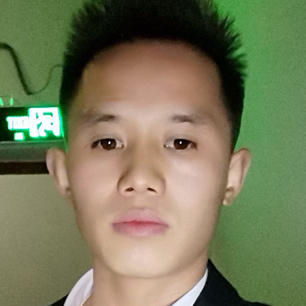 魔镜倾心漂亮的照片