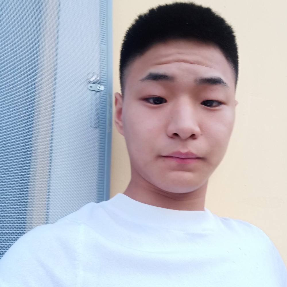 A~奶油小生的照片