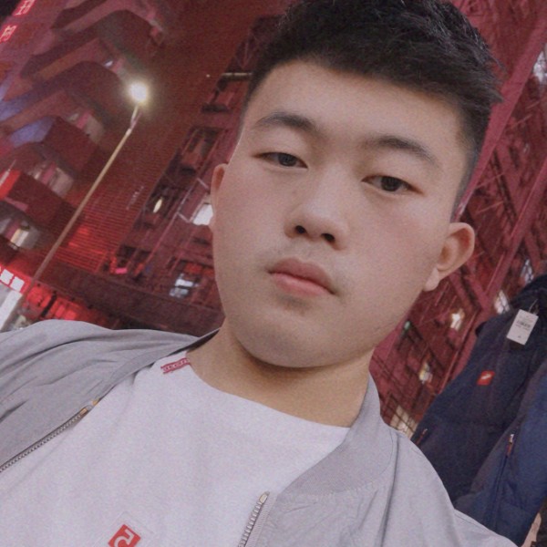 韩系暖男的照片