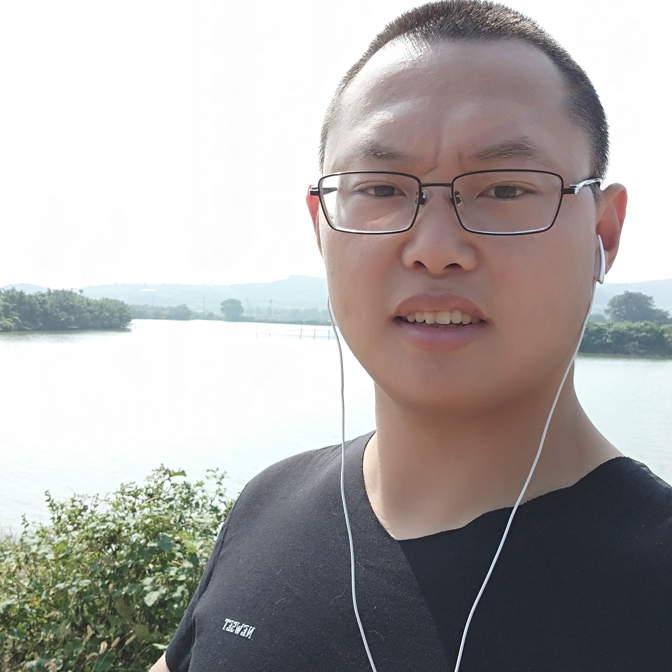 沉默即无天的照片