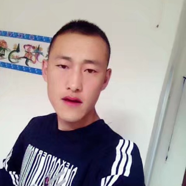 辉子，的照片