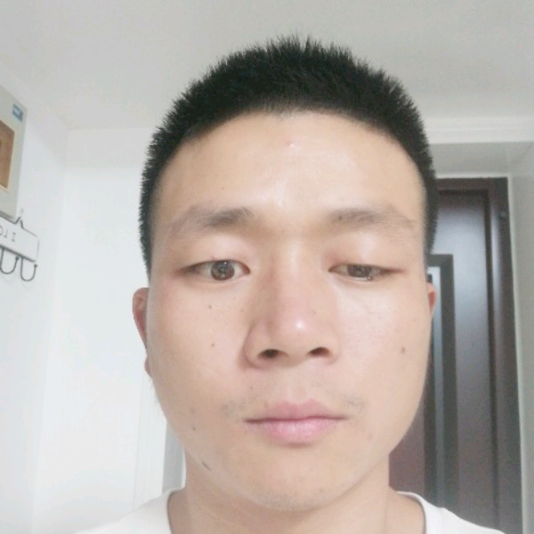 凡雪的照片