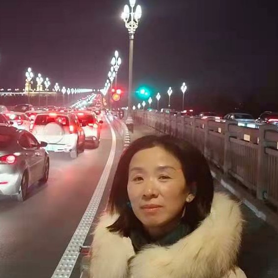想人陪回眸棉花糖的照片