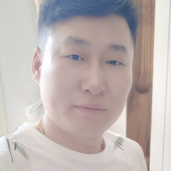 黄家祥的照片