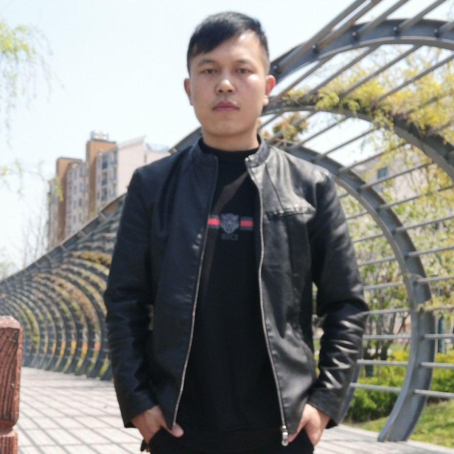 枕头给等待的照片