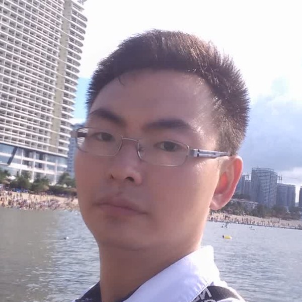 李家荣的照片