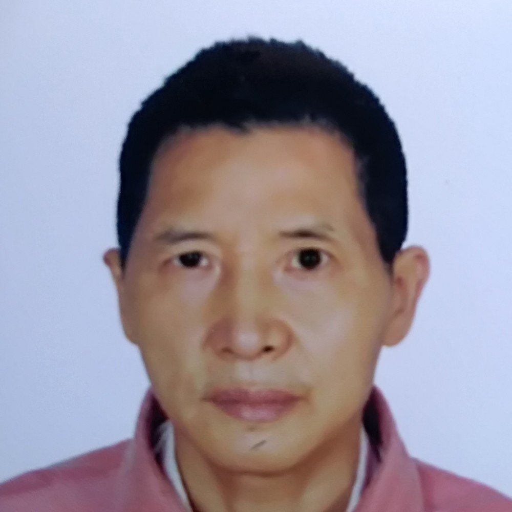 邓启金的照片