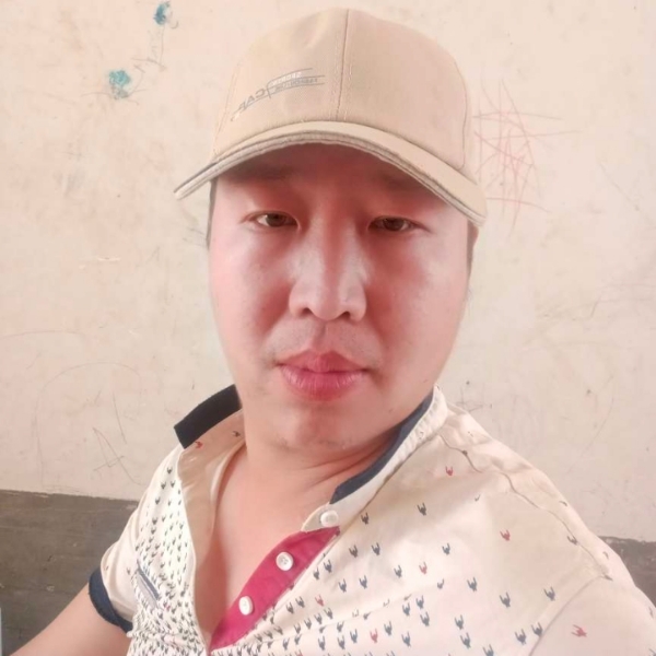睫毛还风中的照片