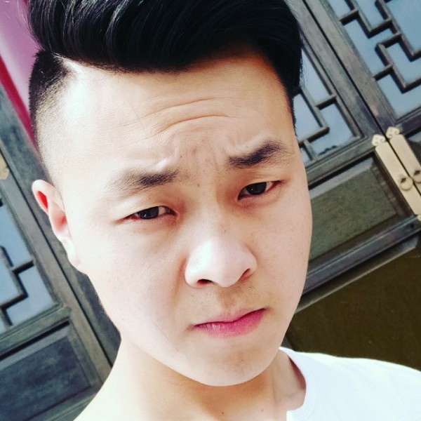 月亮开朗的照片