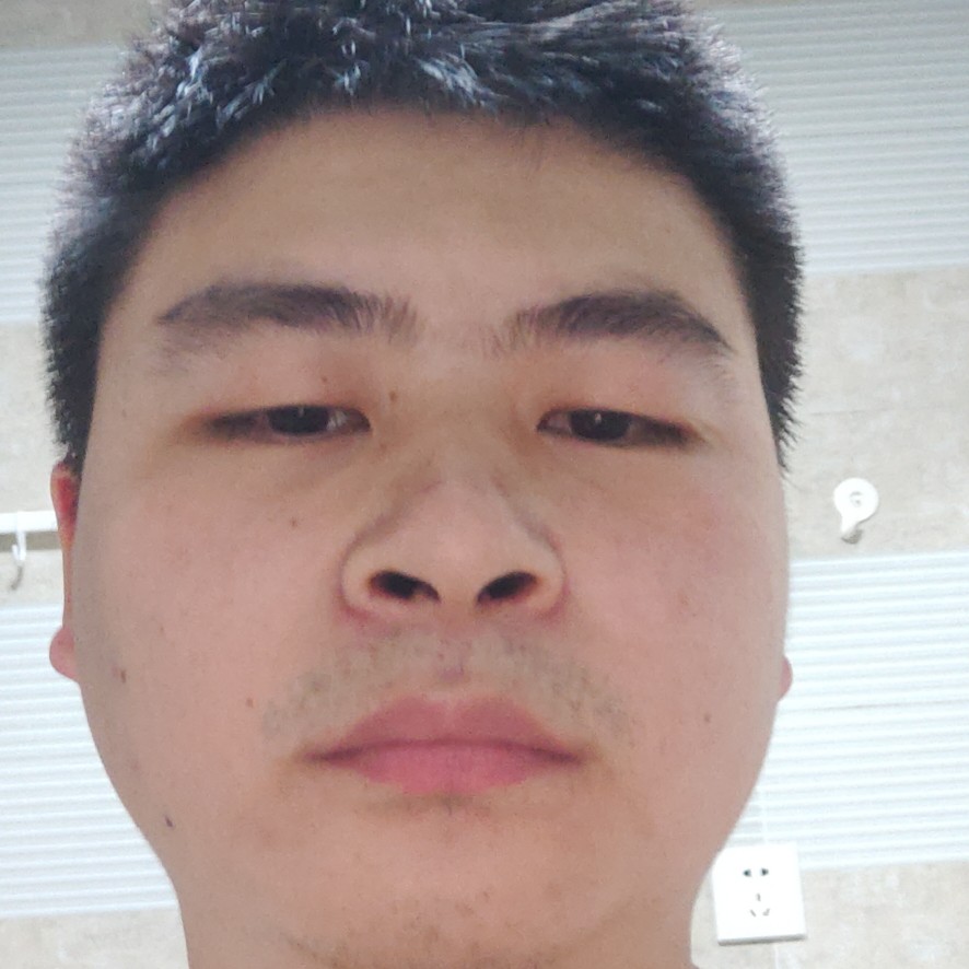 Aoun 有点冷的照片