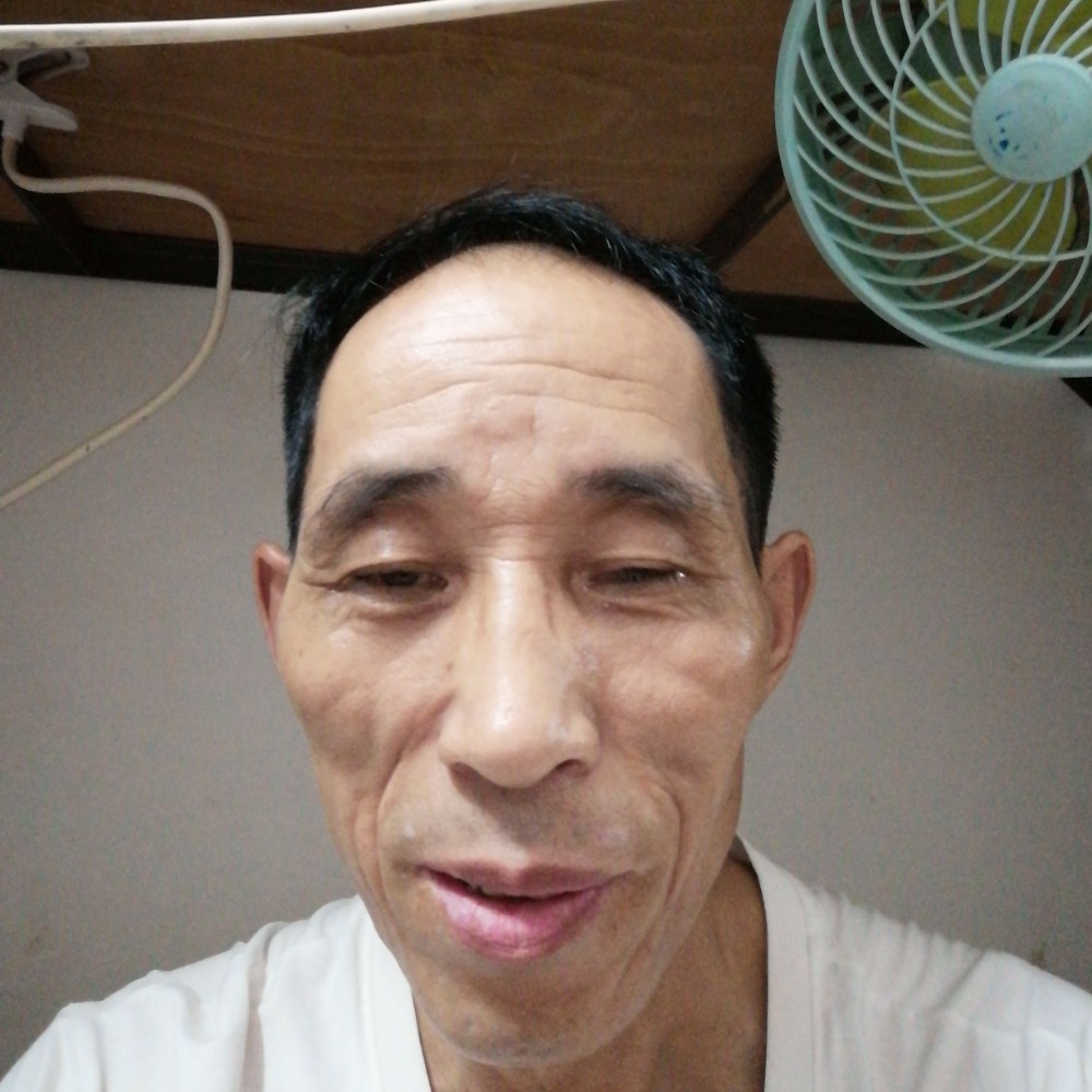 台灯文艺好的照片