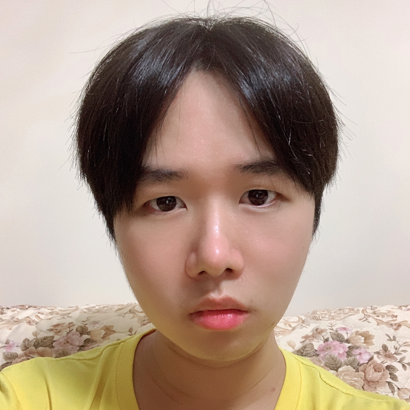 寂寞回眸毛衣的照片