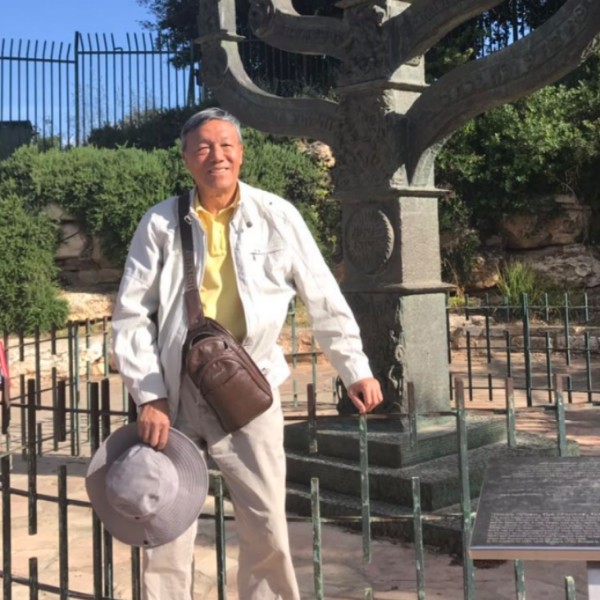 诚实老头的照片