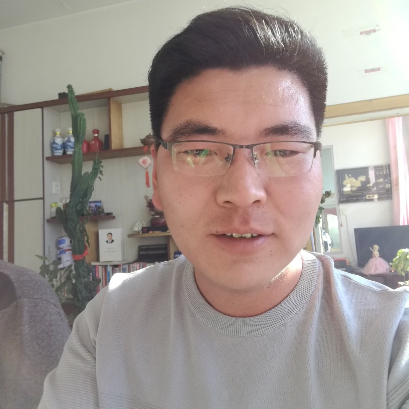 小黄色的照片