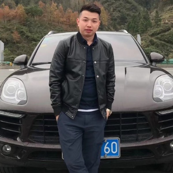 孤独银河战狼的照片