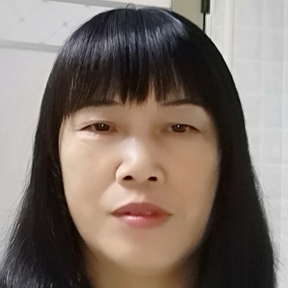 黄双姣的照片