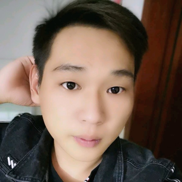方盒那沉默的照片