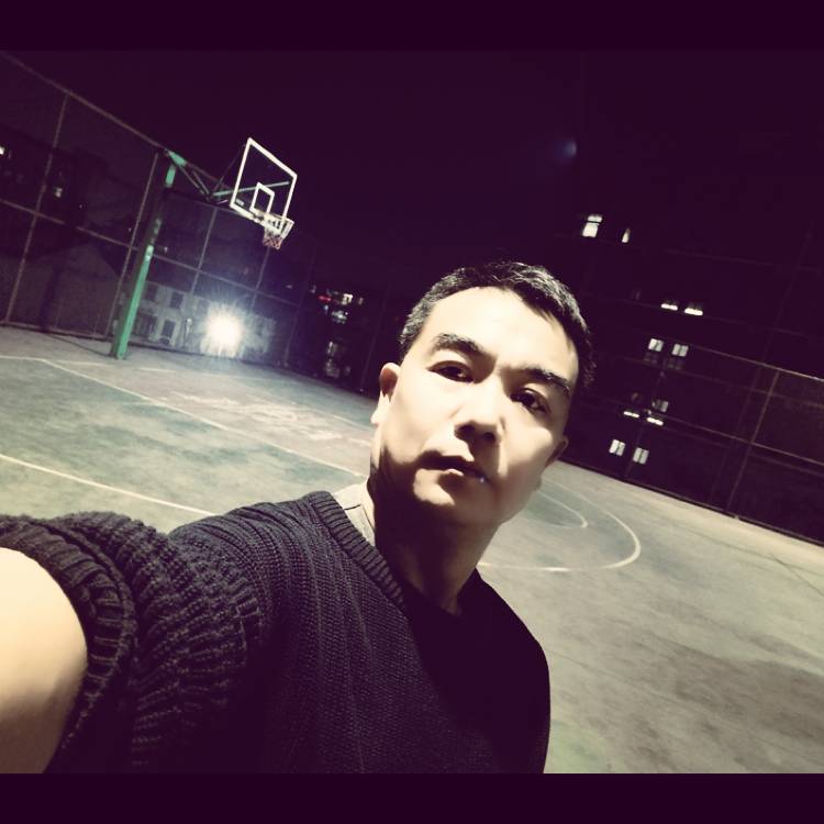 光亮的哑铃的照片