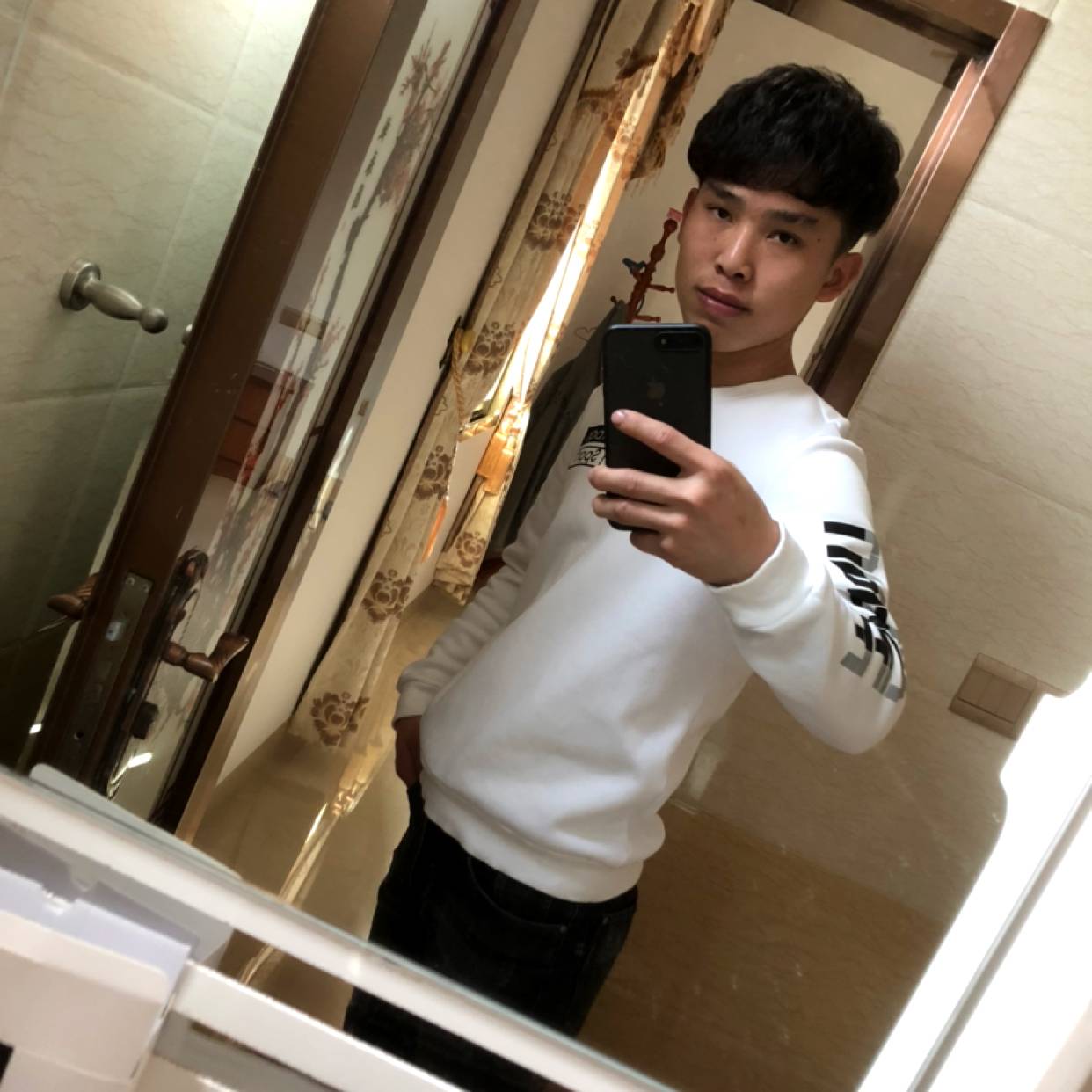 威武回眸柚子的照片