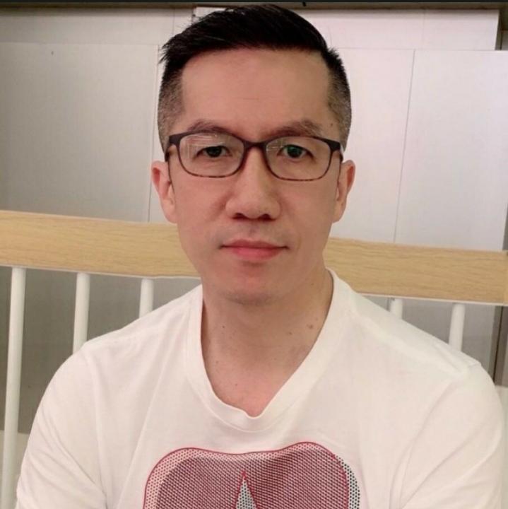 忙忙人海中找你的照片