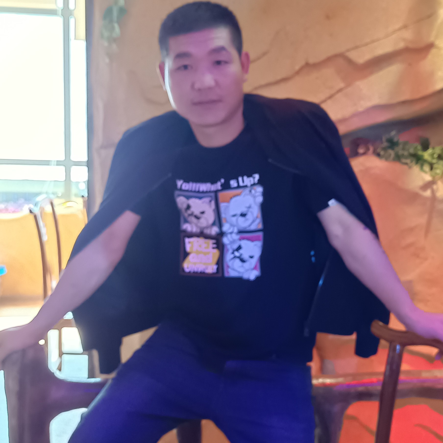 鸡翅苦恋微笑的照片