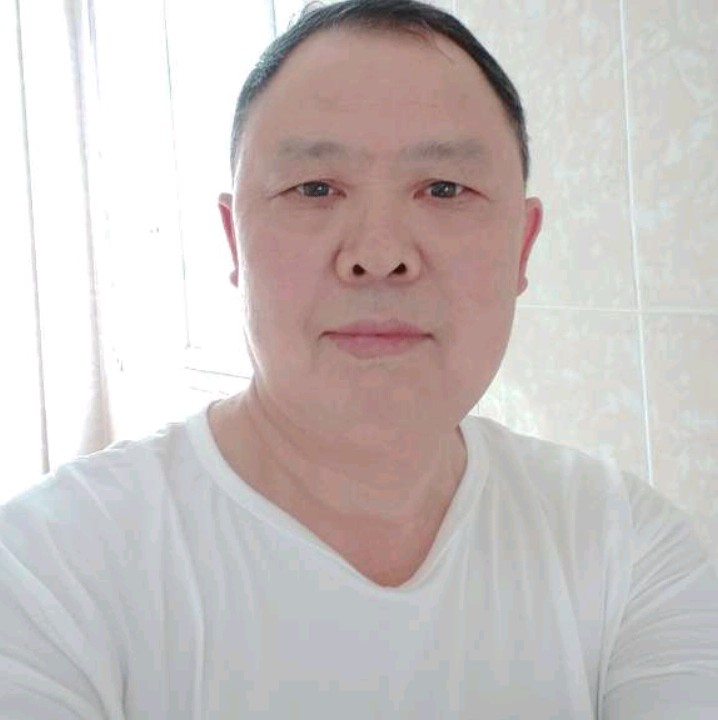 想人陪还大门的照片