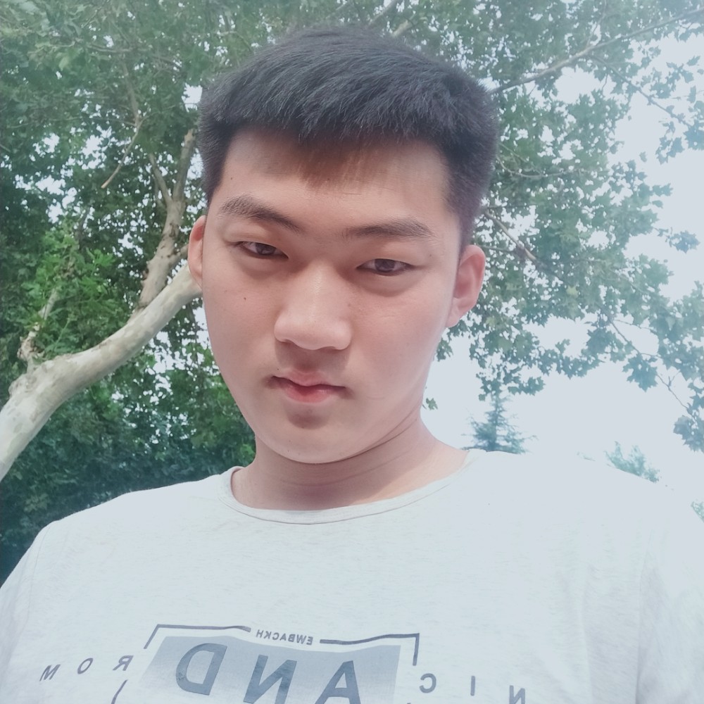 不稀罕峰志的照片