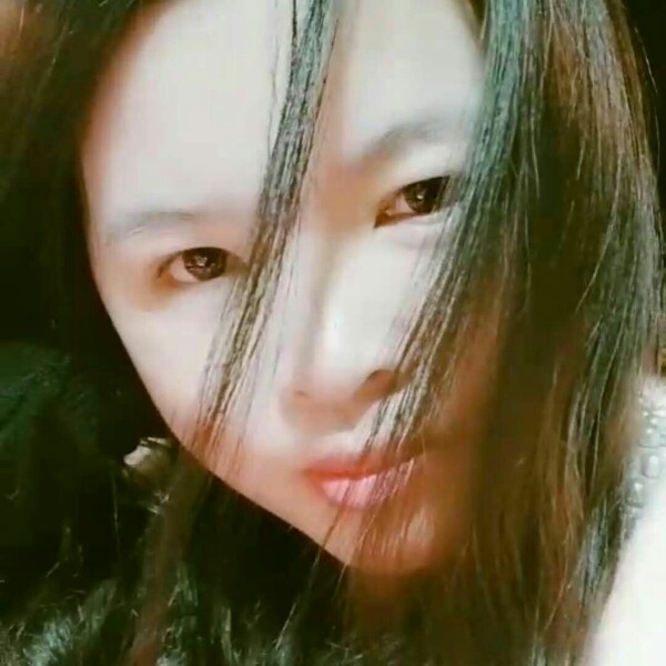 转身的照片