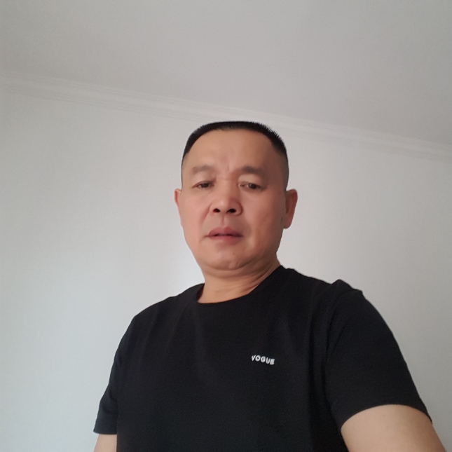 霸气爱黑米的照片