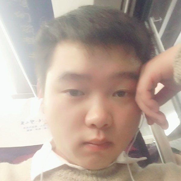 Small233的照片