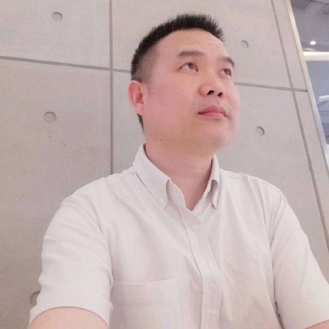 小猫咪遇見痴情的照片