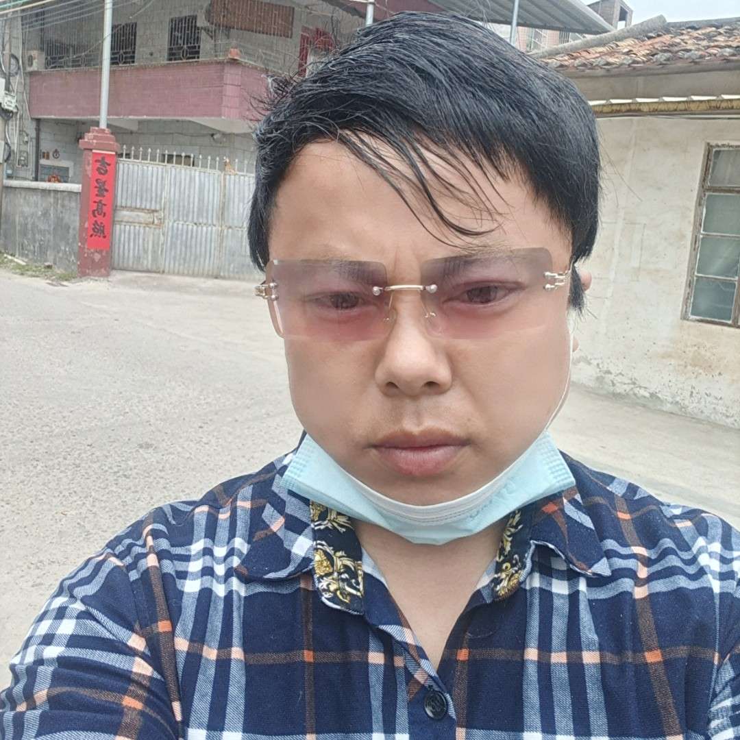 柔弱多么灯泡的照片