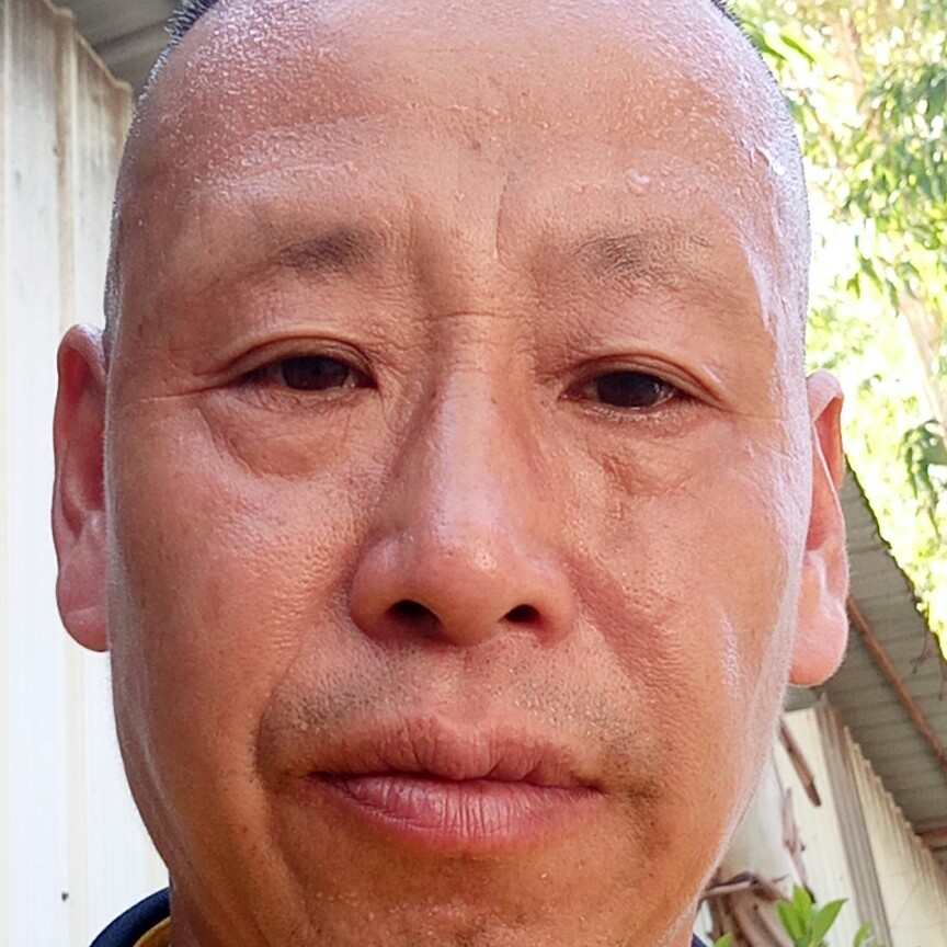 温柔笑冰棍的照片